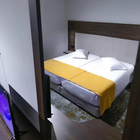 Hotel Europeca 4*